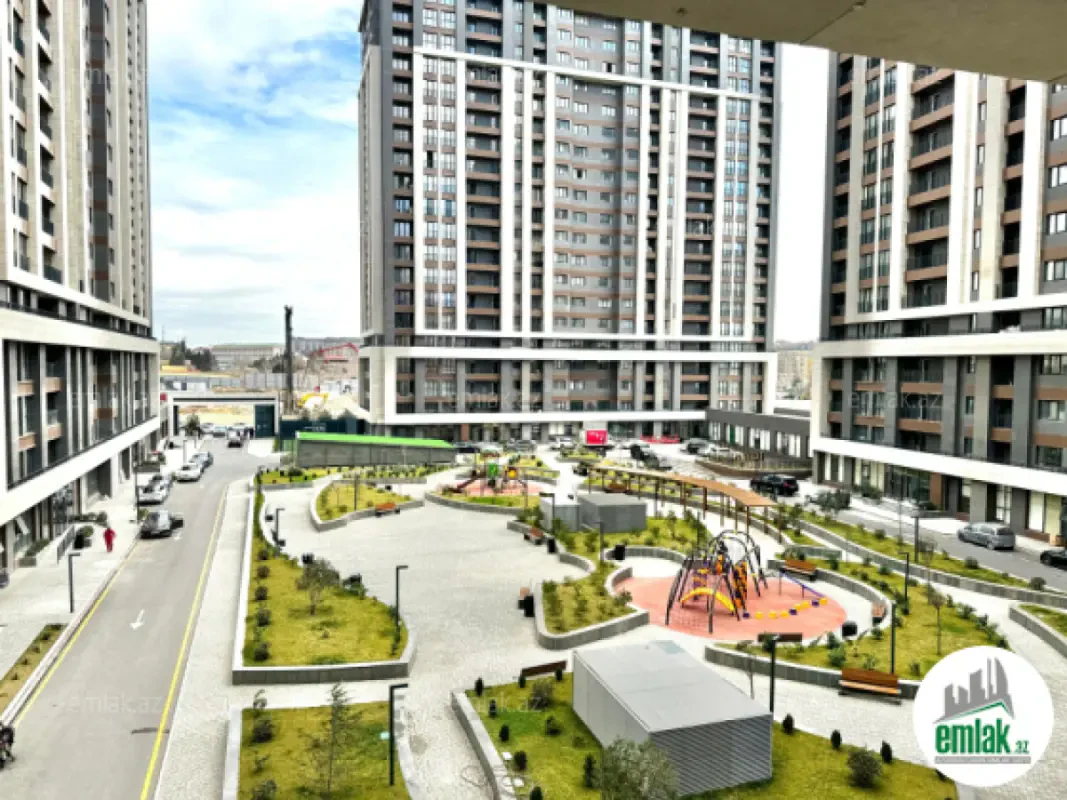 Satılır 3 otaqlı yeni tikili 170 m²