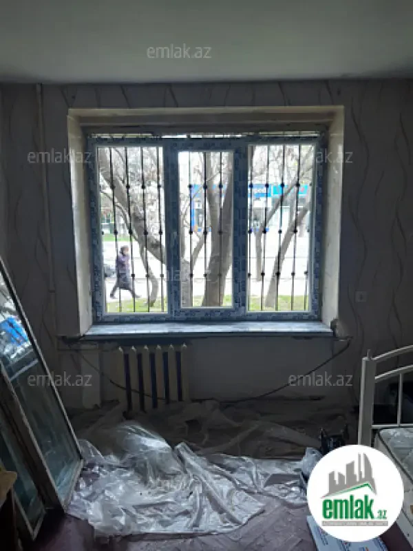 Satılır 1 otaqlı köhnə tikili 30 m²