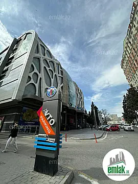 Satılır 3 otaqlı yeni tikili 145 m² — Bakı 3 otaq 145.00 m²