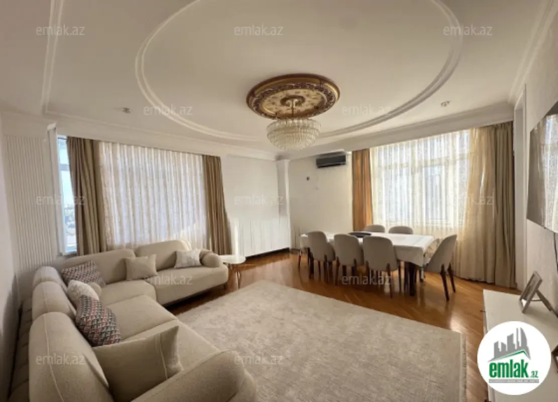 Satılır 2 otaqlı yeni tikili 88 m²