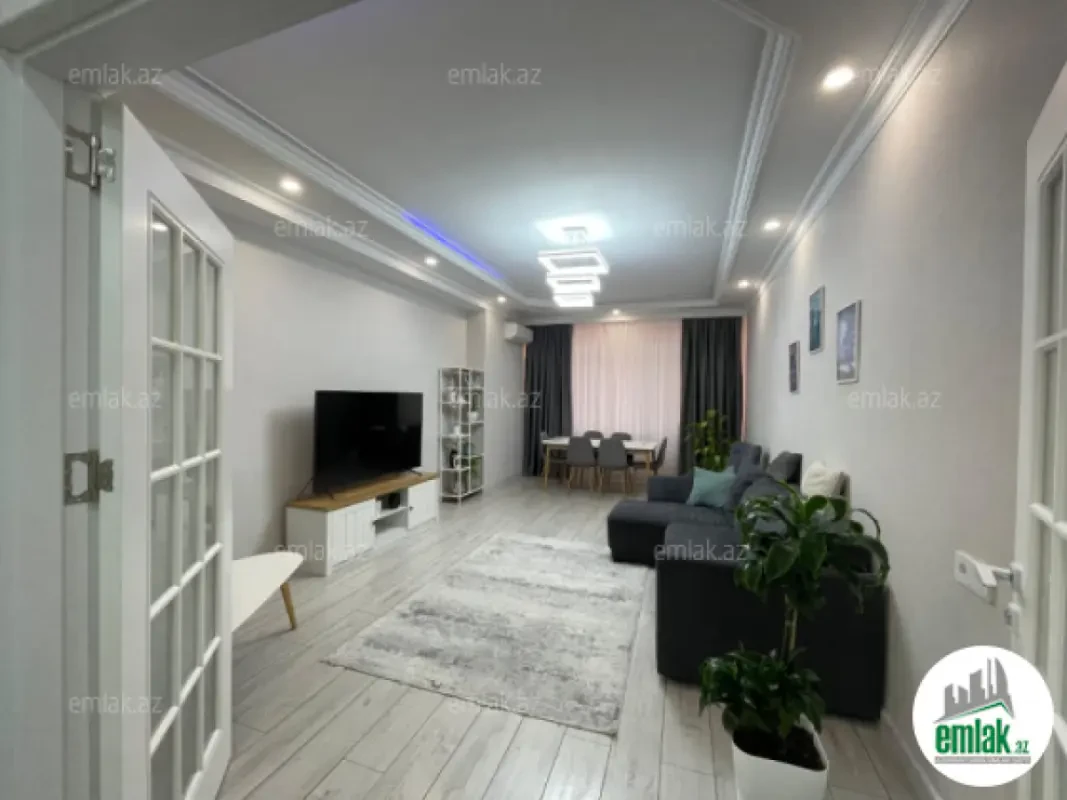 Satılır 3 otaqlı yeni tikili 95 m²