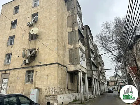 Satılır 3 otaqlı köhnə tikili 70 m² — Bakı 3 otaq 70.00 m²