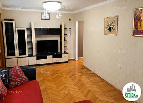 Satılır 2 otaqlı köhnə tikili 65 m² — Bakı 2 otaq 65.00 m²
