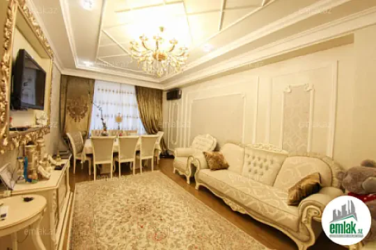 Satılır 3 otaqlı yeni tikili 120 m² — Bakı 3 otaq 120.00 m²