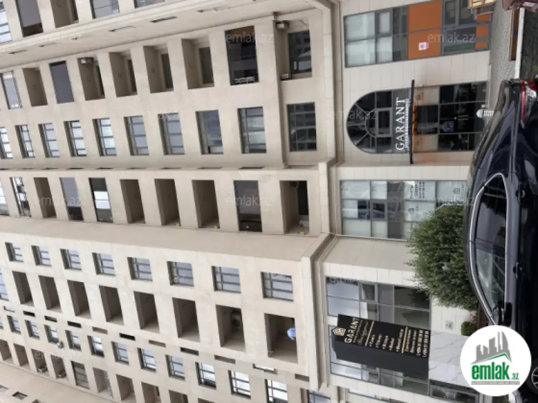 Satılır 4 otaqlı yeni tikili 235 m²