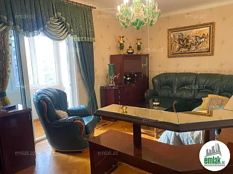 Satılır 3 otaqlı köhnə tikili 90 m² — Bakı 3 otaq 90.00 m²