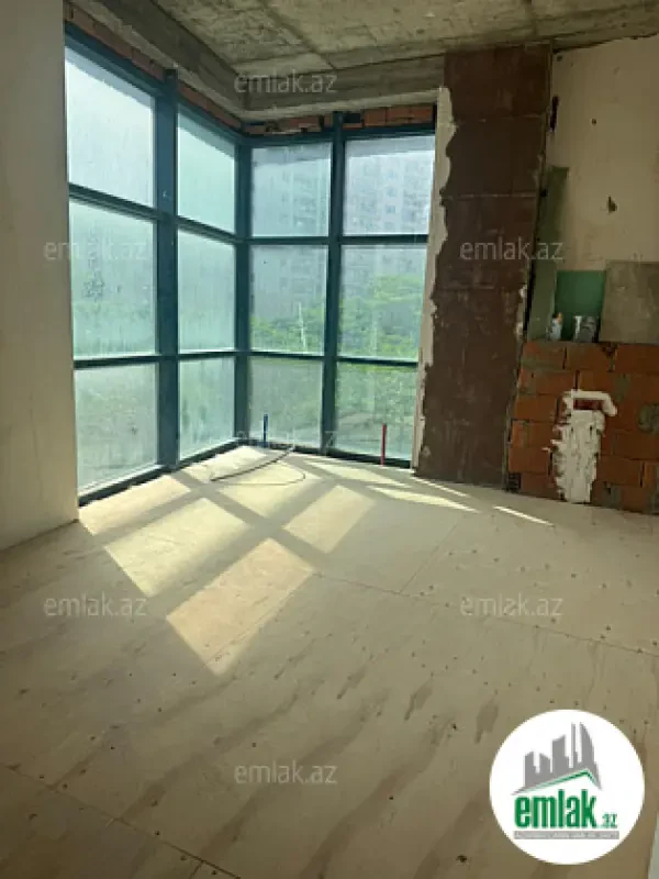 Satılır 4 otaqlı yeni tikili 205 m²