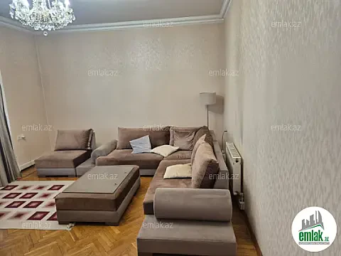 Satılır 3 otaqlı köhnə tikili 90 m² — Bakı 3 otaq 90.00 m²