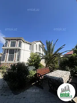 Satılır 6 otaqlı həyət evi 350 m² — Bakı 6 otaq 350.00 m²