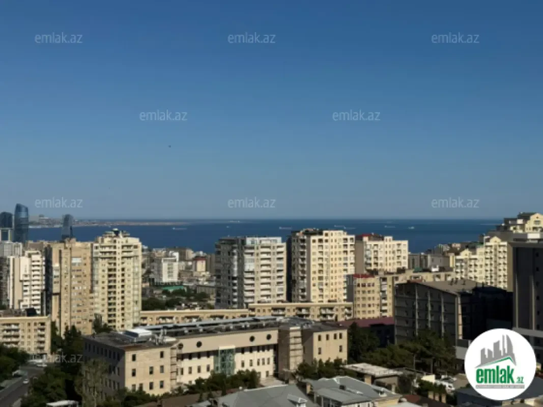 Satılır 5 otaqlı yeni tikili 238 m²