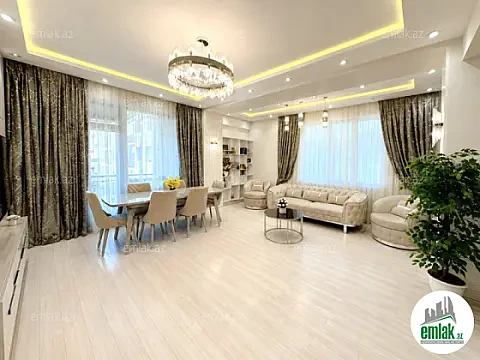 Satılır 3 otaqlı yeni tikili 130 m² — Bakı 3 otaq 130.00 m²