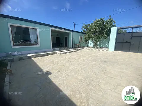 Satılır 4 otaqlı həyət evi 186 m² — Bakı 4 otaq 186.00 m²