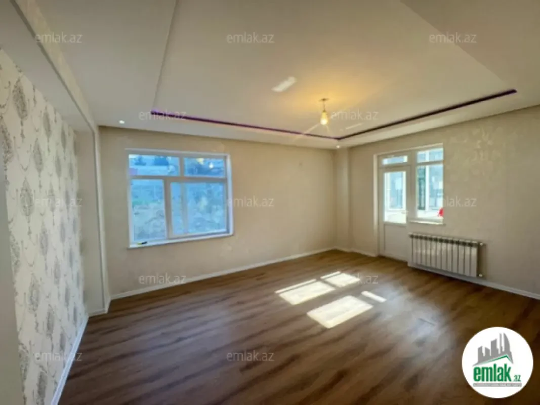 Satılır 3 otaqlı yeni tikili 80 m²