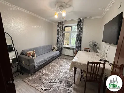 Satılır 2 otaqlı köhnə tikili 35 m² — Bakı 2 otaq 35.00 m²
