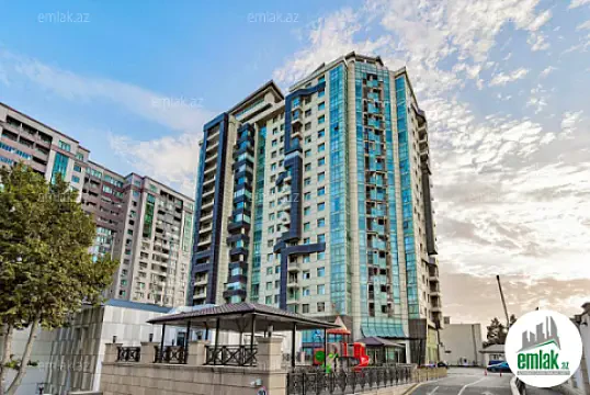 Satılır 3 otaqlı yeni tikili 135 m² — Bakı 3 otaq 135.00 m²