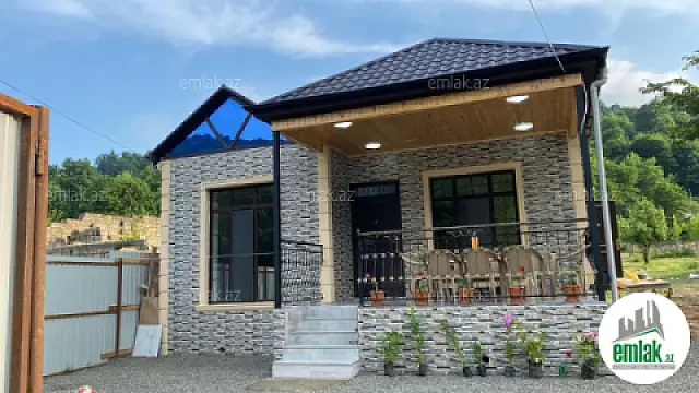 Satılır 3 otaqlı həyət evi 90 m² — Bakı 3 otaq 90.00 m²