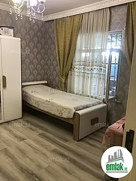 Satılır 4 otaqlı həyət evi 130 m² — Bakı 4 otaq 130.00 m²