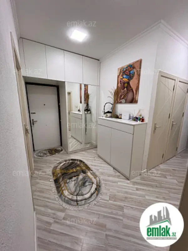 Satılır 3 otaqlı köhnə tikili 70 m²