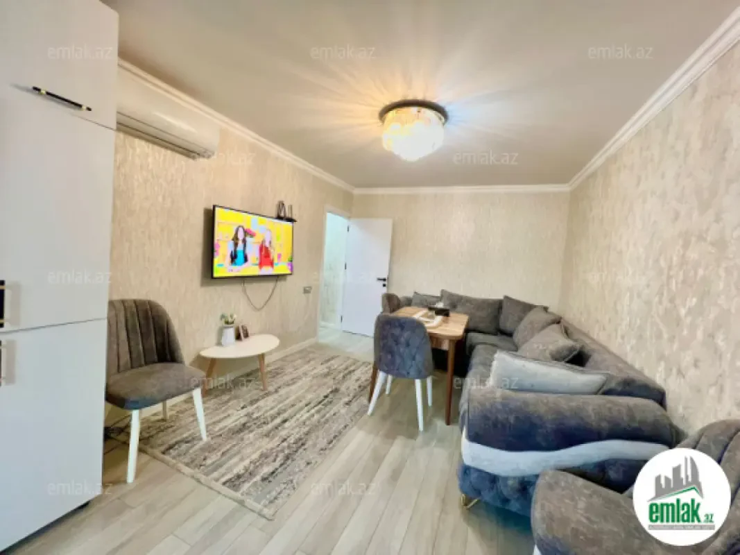 Satılır 2 otaqlı köhnə tikili 35 m²
