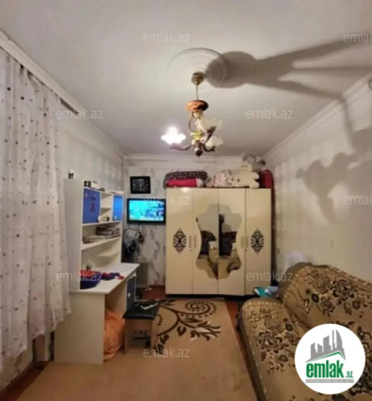 Satılır 2 otaqlı köhnə tikili 54 m²