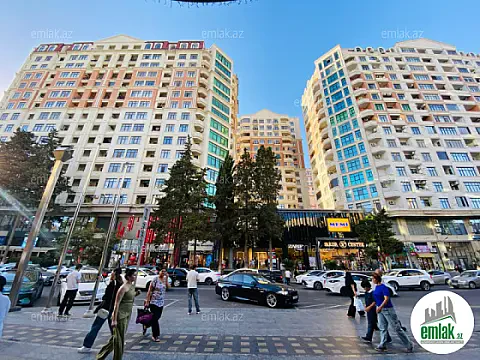 Satılır 3 otaqlı yeni tikili 140 m² — Bakı 3 otaq 140.00 m²