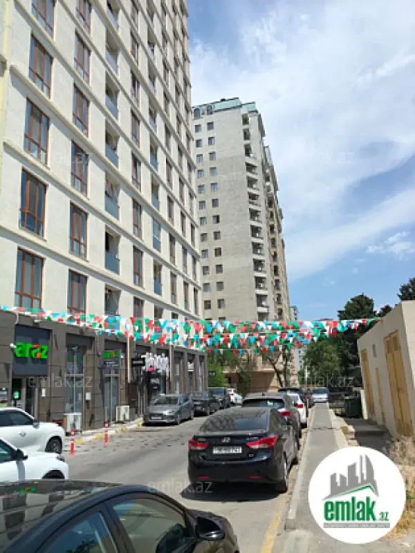 Satılır 3 otaqlı yeni tikili 74 m²