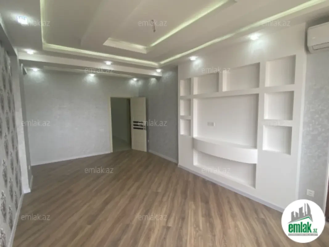 Satılır 2 otaqlı yeni tikili 75 m²