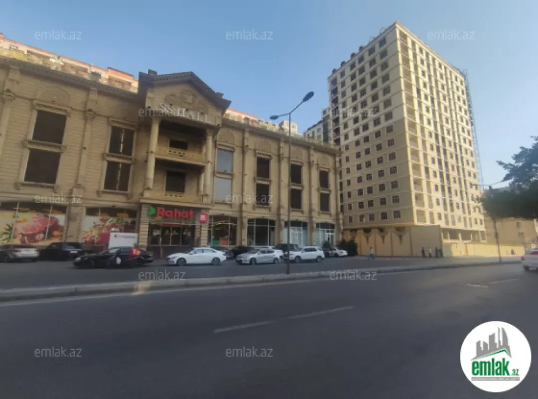Satılır 3 otaqlı yeni tikili 131 m²