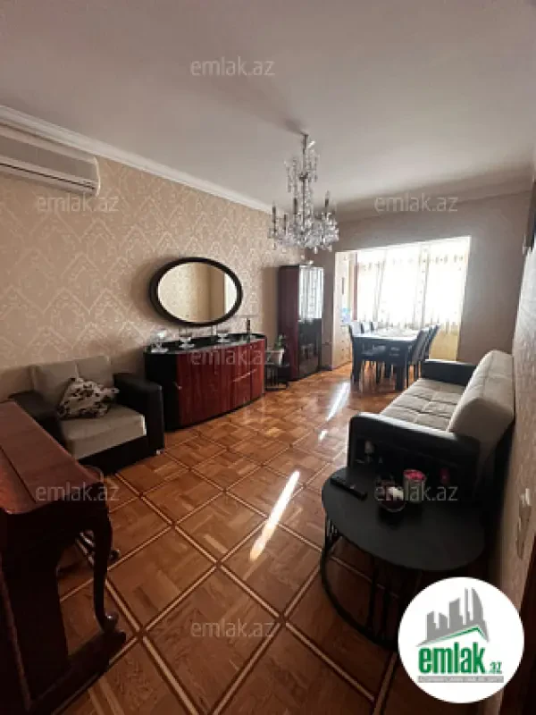 Satılır 3 otaqlı köhnə tikili 85 m²