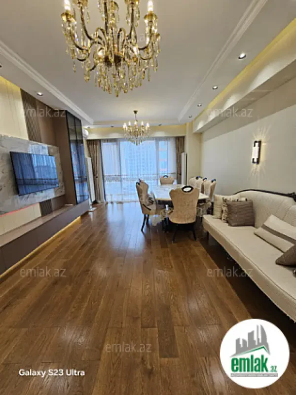 Satılır 4 otaqlı yeni tikili 125 m²