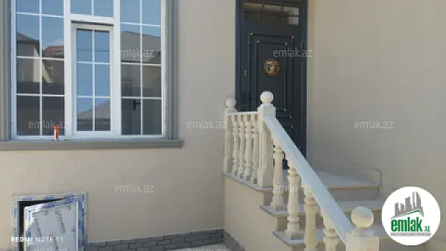 Satılır 4 otaqlı həyət evi 65 m² — Bakı 4 otaq 65.00 m²