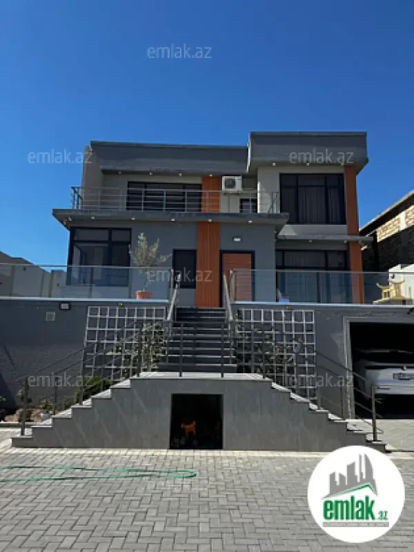 Satılır 5 otaqlı həyət evi 250 m²
