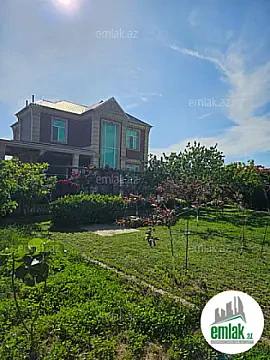 Satılır 8 otaqlı mənzil 168 m² — Bakı 8 otaq 168.00 m²