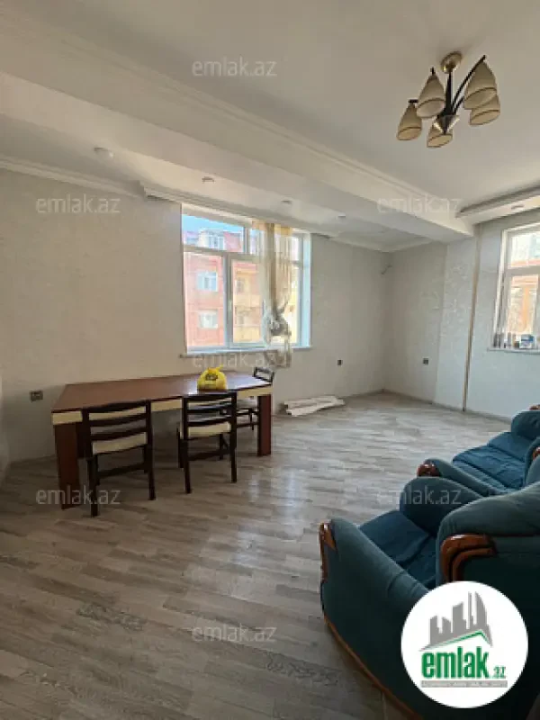 Satılır 2 otaqlı yeni tikili 76 m²