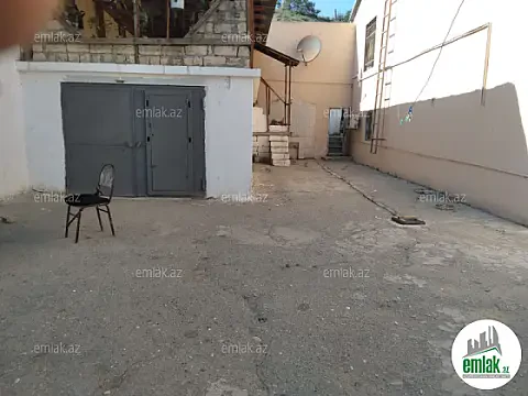 Satılır 8 otaqlı həyət evi 5 m² — Bakı 8 otaq 5.00 m²