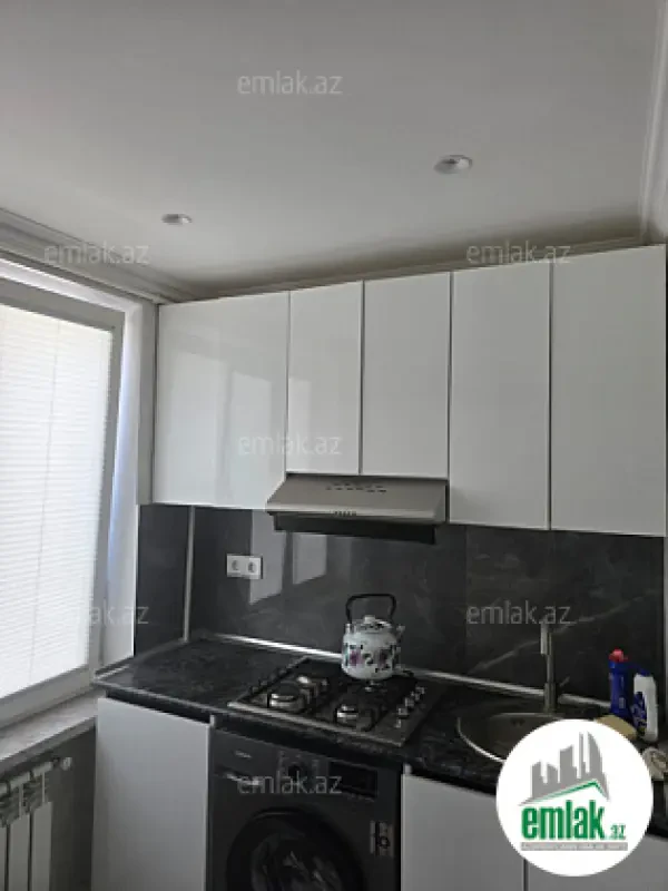 Satılır 2 otaqlı köhnə tikili 45 m²