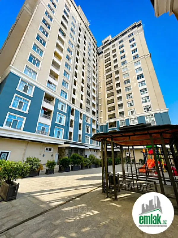 Satılır 3 otaqlı yeni tikili 130 m²