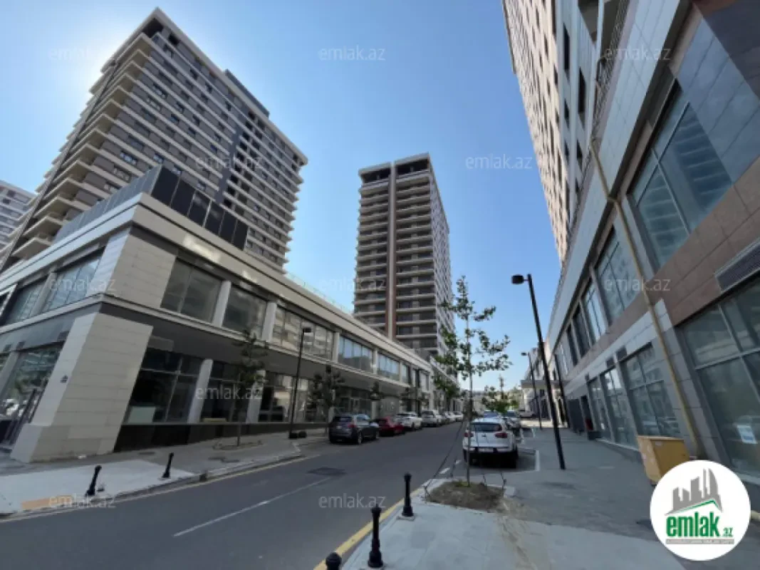 Satılır 3 otaqlı yeni tikili 163 m²