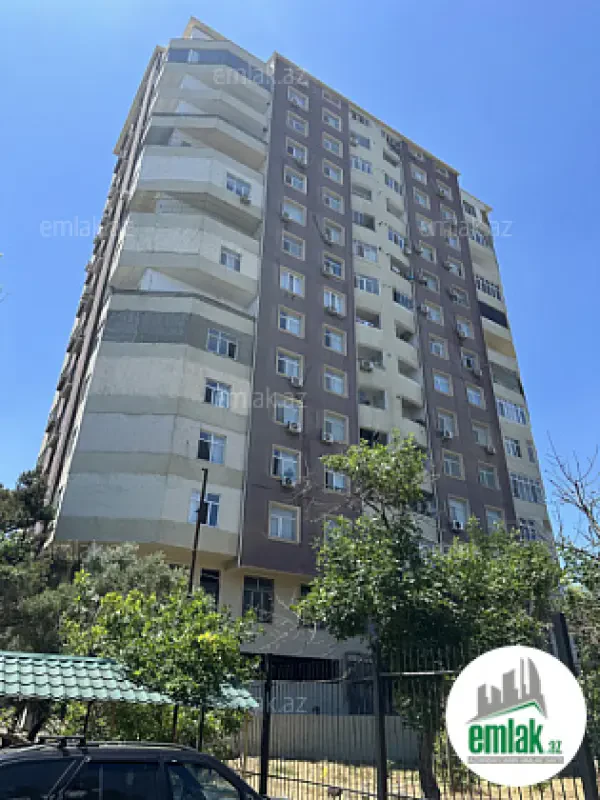 Satılır 15 otaqlı obyekt 500 m²