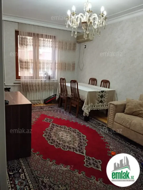 Satılır 3 otaqlı köhnə tikili 85 m²