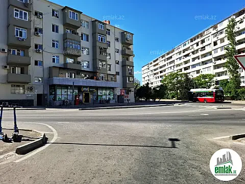 Satılır 2 otaqlı köhnə tikili 50 m² — Bakı 2 otaq 50.00 m²