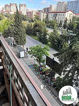 Satılır 3 otaqlı köhnə tikili 65 m² — Bakı 3 otaq 65.00 m²