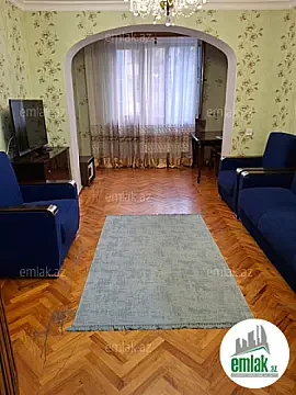 Satılır 2 otaqlı köhnə tikili 70 m² — Bakı 2 otaq 70.00 m²