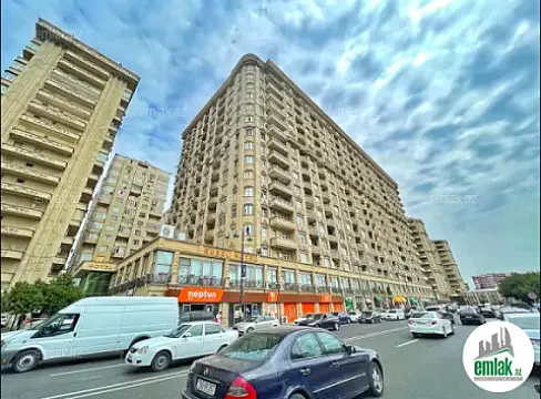 Satılır 4 otaqlı yeni tikili 170 m² — Bakı 4 otaq 170.00 m²