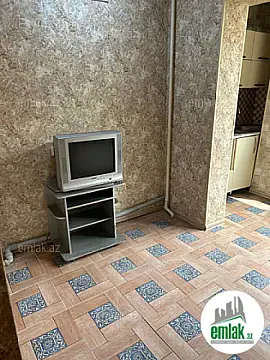 Satılır 2 otaqlı köhnə tikili 40 m² — Bakı 2 otaq 40.00 m²