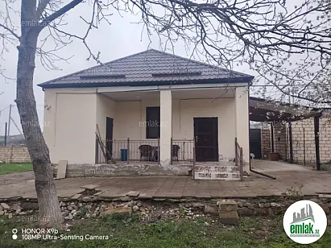 Satılır 3 otaqlı həyət evi 80 m² — Bakı 3 otaq 80.00 m²