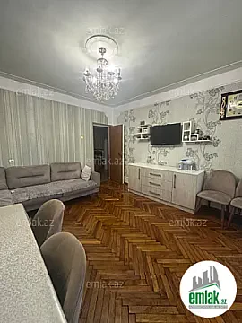 Satılır 2 otaqlı köhnə tikili 68 m² — Bakı 2 otaq 68.00 m²