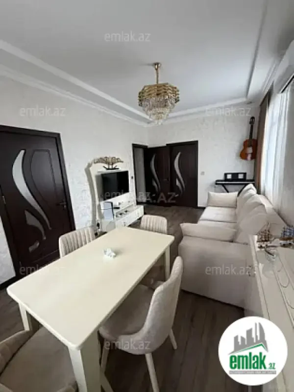 Satılır 2 otaqlı köhnə tikili 50 m²