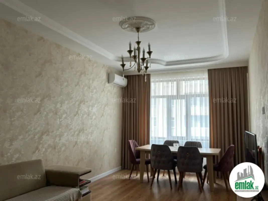 Satılır 3 otaqlı yeni tikili 80 m²
