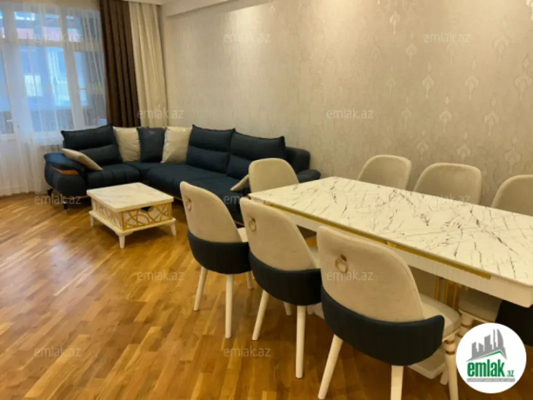 Satılır 4 otaqlı yeni tikili 136 m²
